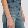 Alina-jeans i slitt blå vask