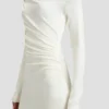 Off-shoulder-kjole i elfenben