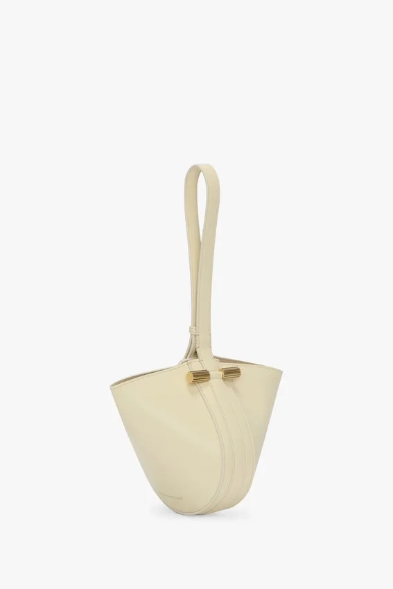 Portofino Dia Clutch i elfenbensfarget skinn Portofino Dia Clutch i elfenbensfarget skinn