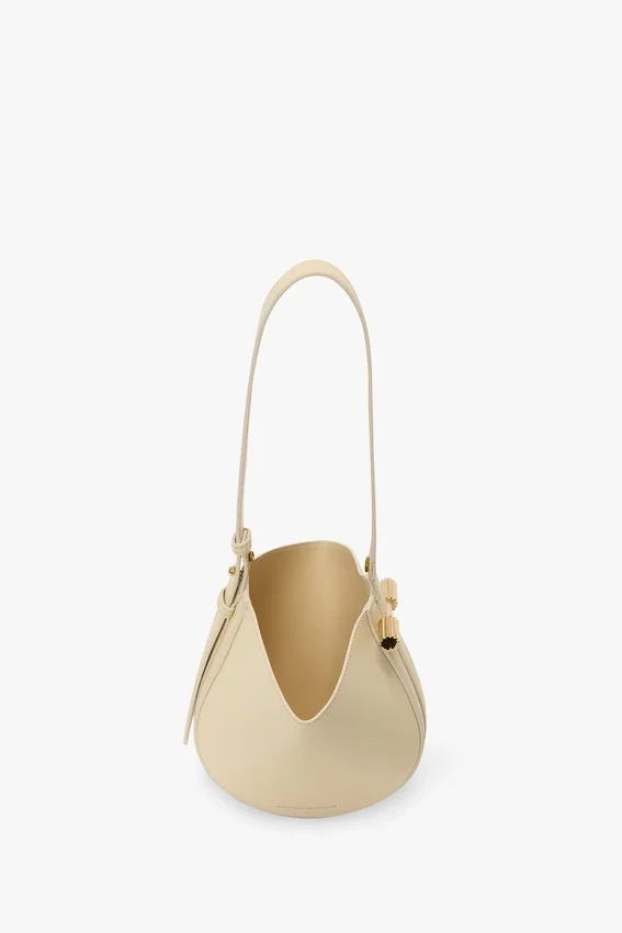 Portofino Dia Clutch i elfenbensfarget skinn Portofino Dia Clutch i elfenbensfarget skinn