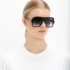 Solbriller med lagdelt maske i svart gradient