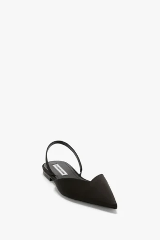 the victoria angle halter back flat i svart sateng 2 330x495 - The Victoria Angle Halter Back Flat i svart sateng