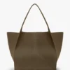 The Victoria reisetote i khaki skinn The Victoria reisetote i khaki skinn