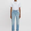 Victoria-jeans i lyseblå vask