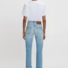 Victoria-jeans i lyseblå vask