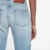Victoria-jeans i lyseblå vask
